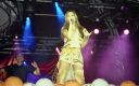 WanessaCamargo_Show2002Debut-9.jpg