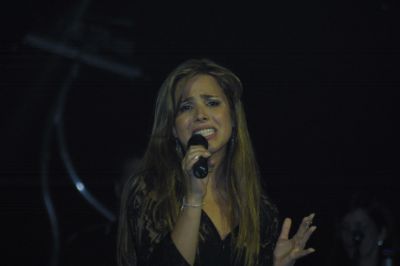 WanessaCamargo_ShowGardenHall2001-27.jpg