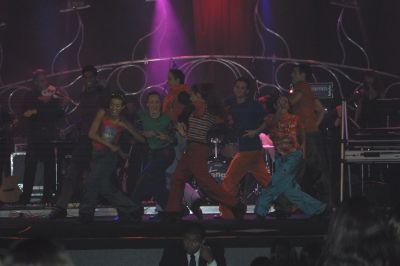 WanessaCamargo_ShowGardenHall2001-48.jpg