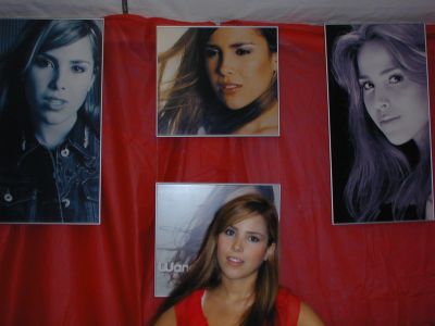 WanessaCamargo_Shows2002_24.jpg