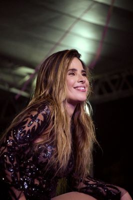 Click to view full size image
==============
WanessaCamargo_ShowSBT_AlexandrePio_2.jpg WanessaCamargo_ShowSBT_AlexandrePio_2.jpg